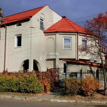 Черняховського вул.