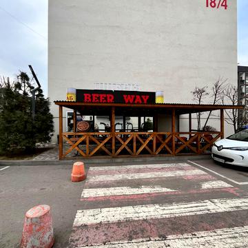 Героїв Небесної Сотні просп., 18/4