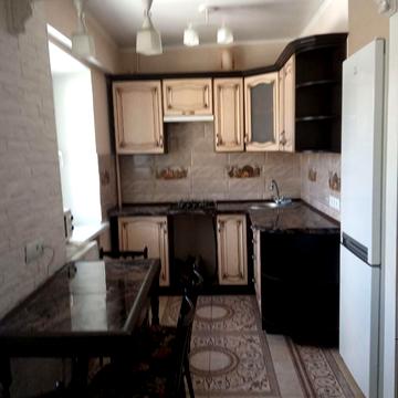 Санаторна вул., 11