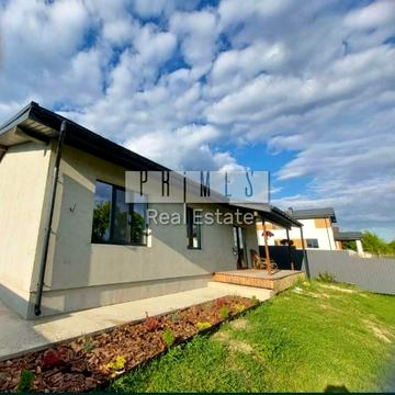 Покровська вул.