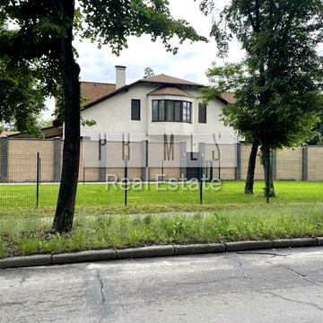 Квітки Цісик вул. (Гамарника)