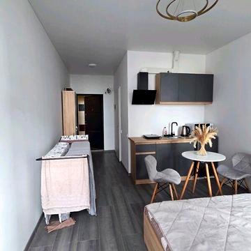 Продаж 1к Квартира Радісна вулиця