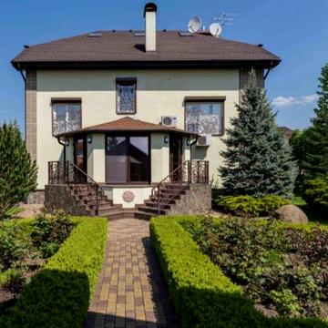 Сдам дом в Павлограде 320 м.кв