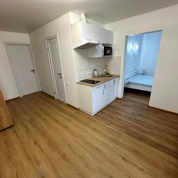 Львівське шосе, 31