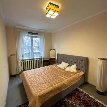 Тараса Шевченка вул., 350