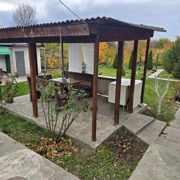 Здається будинок- дача в ст Єрмолаївка біля річки