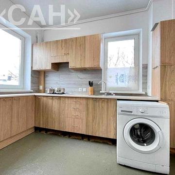 Сдам пол дома район Єлектрон (для семьи)