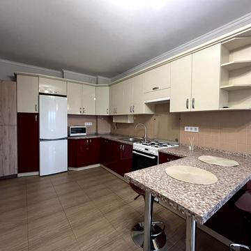 Княгині Ольги вул., 100