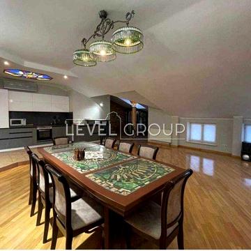 Оренда 3-кім. 2-поверх. квартири біля метро Поштова Площа. Соф. собор.