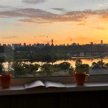 АК 2 К квартира Лівобережна вторичка Відова Дніпровська Набережна 11