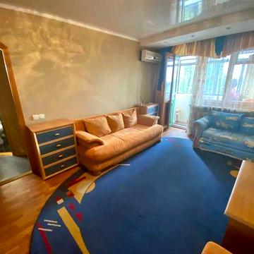 Продам 1к квартиру З ГАРАЖЕМ, вул. Іларіонівська ж/м Північний