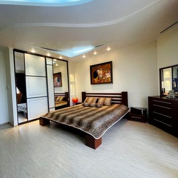 Чернігівська вул.