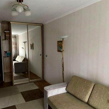 Довгострокова оренда 2к Квартира Алана Шепарда (Суворова) вулиця