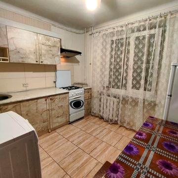 Сдам хорошую 1ккв на Коммунальном рынке, за Классом, Новые дома.