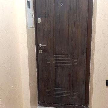 Продається 2 кімнатна квартира, з ремонтом