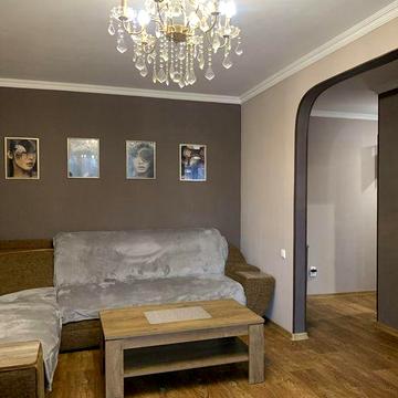 Оренда стильної 2-к Рудана