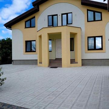 Продаж 5к Дім Першотравнева вулиця