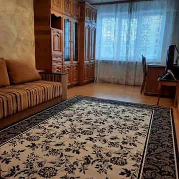 Оболонський просп., 11