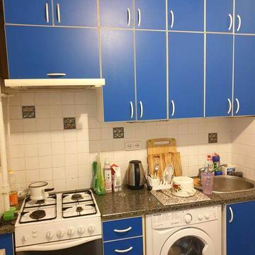 Здаю 1-кімн. 3 поверх Дніпровський Дашкевича/Курнатовського 17-Б