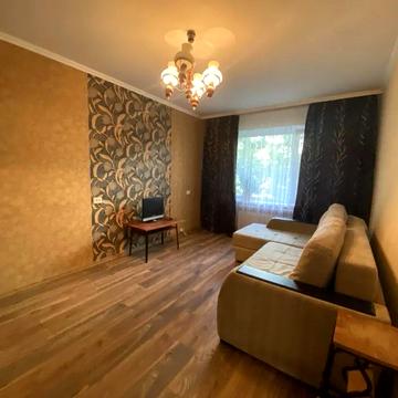 Володимира Івасюка вул. (Головка), 6