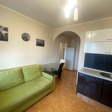 Олени Пчілки вул., 2-Б