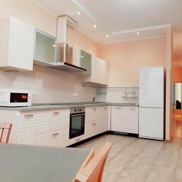 Лесі Українки бульв., 7-Б