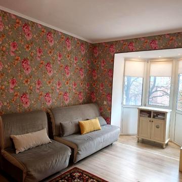 Лесі Українки бульв., 8