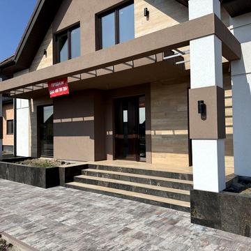 Розкішний будинок в Боратині 670 $/кв.м.