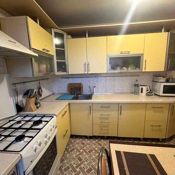 Продаж 2-кімнатної квартири, проспект Центральний 152