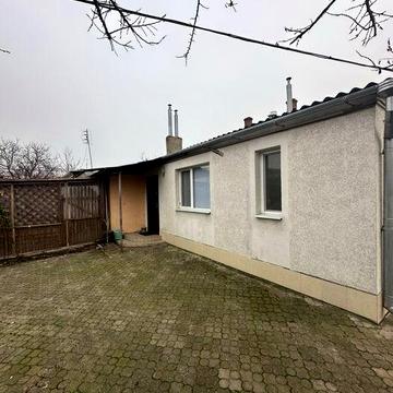 Продам 3-кімнатну квартиру в приватному секторі