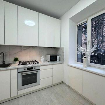 Продаж 2 к квартири Генерала Чупринки Франківський район