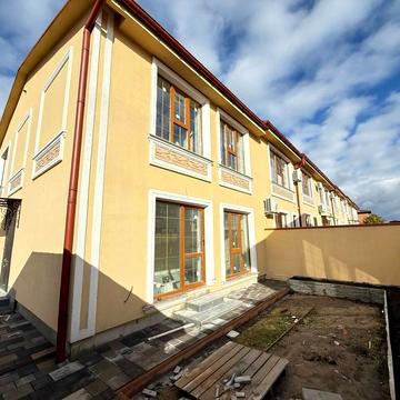 Кузьми Скрябіна вул.