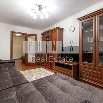 Продаж квартири Оболонь Івасюка 14Б новий ремонт