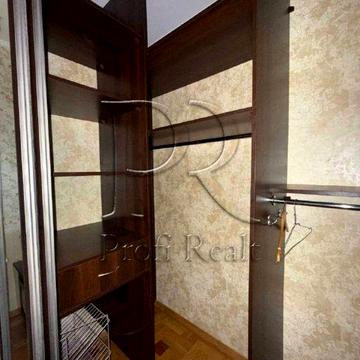 Продаж 1 кімн. квартири за адресою проспект Перемоги 121