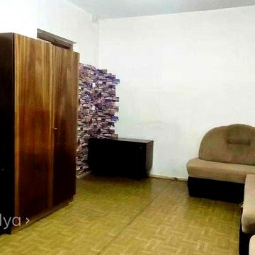 Продаж 1к квартири 43м Милославська 31Б Троєшина