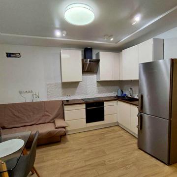 2 кімнатна квартира. Соломʼянський район. Вул. Освіти, 16а