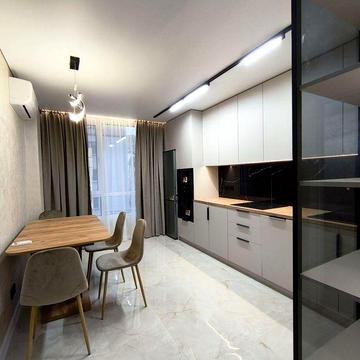 Продам гарну 1-кімнатну квартиру біля ТРЦ Велес