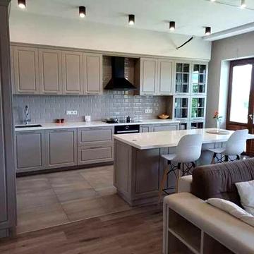 Продам ОТЛИЧНЫЙ дом в Большой Даниловке! Современный ремонт! Цоколь