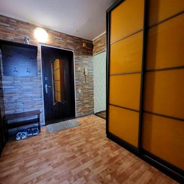 Продам 1 комн. кв Правый Берег / 3 этаж из 9