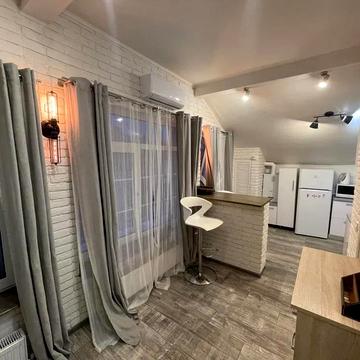 Дмитра Луценка вул. (Крейсера "Аврора"), 12