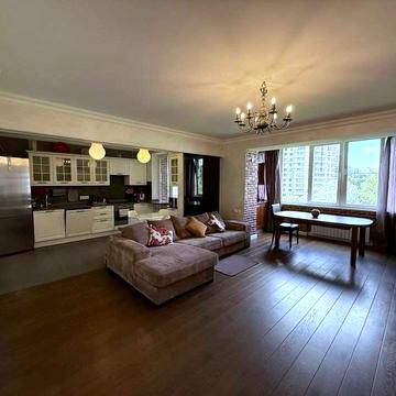 Продаж 4к квартири, вул. Старонаводницька 8А, Печерськ, Царське Село