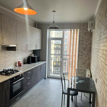 Івана Сльоти вул., 49