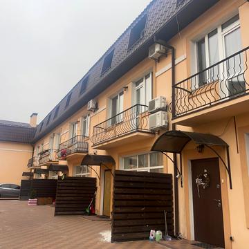 Садова вул.