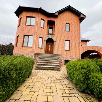 Андрія Малишка вул. (Льва Толстого)