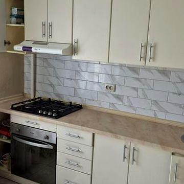 Здам гарну 1 кімнатну квартиру біля річки та Манежу