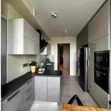 Квартира в ЖК Авеню + Парковочні місця!