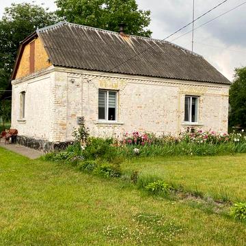 Продається будинок 40 хв від Київа, розвінена інфраструктура.