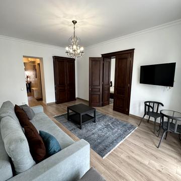 Свободи просп. (), 35