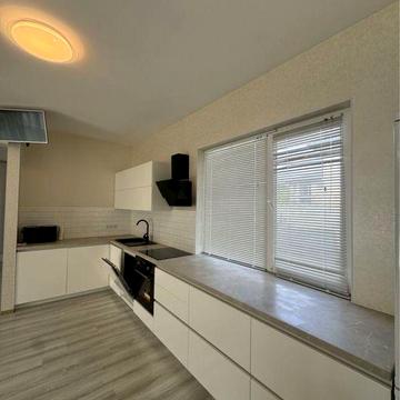 Оренда будинку в с . Гатне