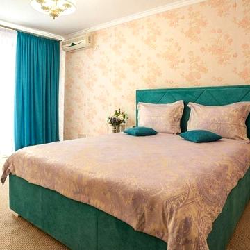 Сдам 2-х комнатную район Нового рынка